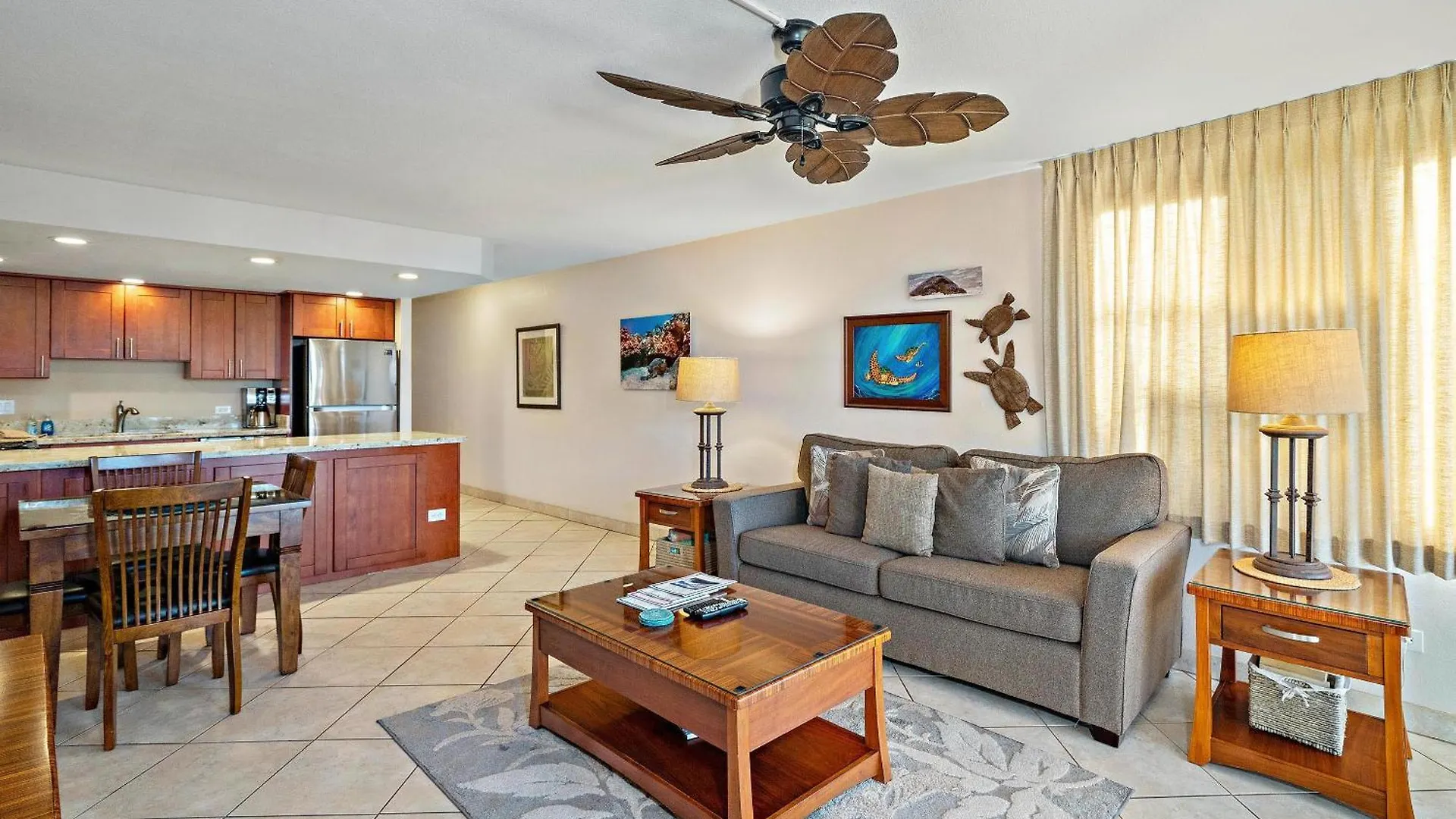 Сasa de vacaciones Kamaole Sands 9-301 - Luxury Renovation, Split Ac Wailea